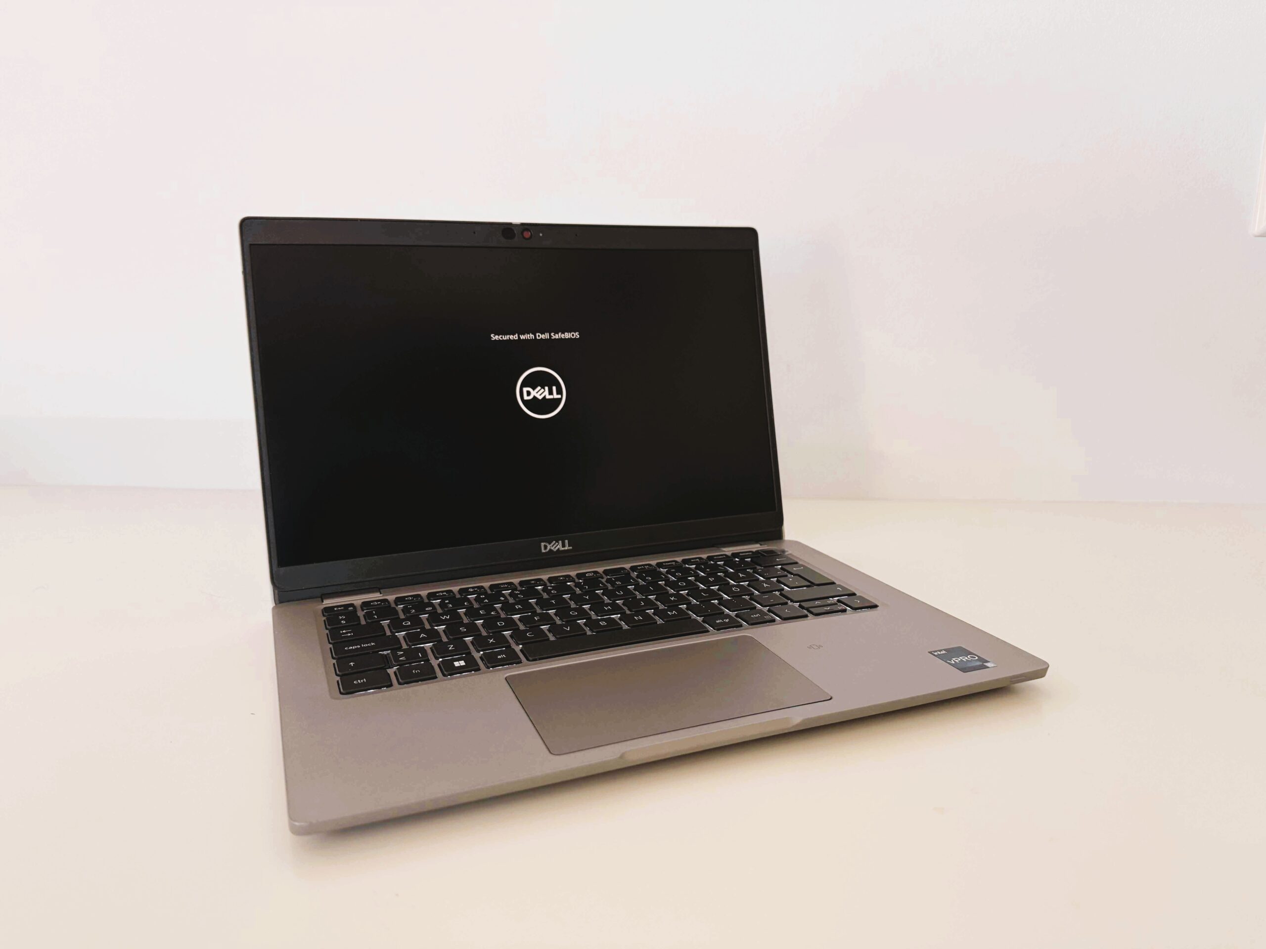 Dell Latitude 5330